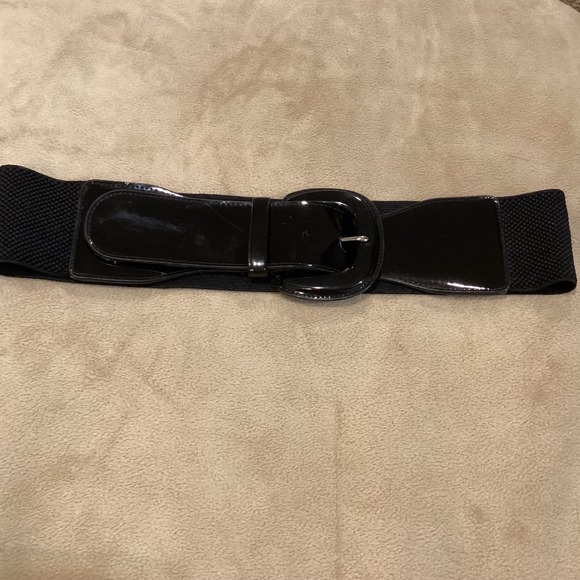 LAUREN RALPH LAUREN Black Faux Patent Leather and Elastic Stretch Wide Belt - Picture 1 of 8